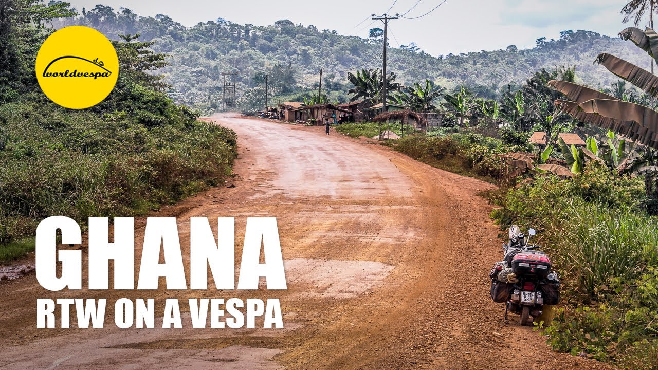 Vespa travel Ghana | Motorcycle Road Trip Africa