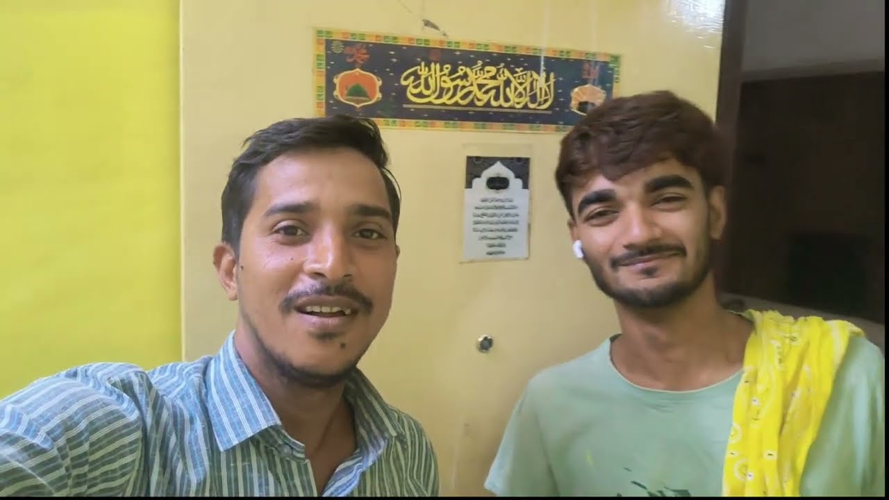 Dost ke ghar per color ka kam chalu 