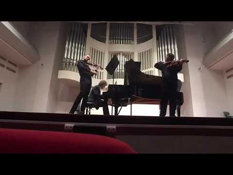 O. Hans Chwila z muzyką K. Babka- viola, M.Gidaszewski-violin, M. Sikorski-piano