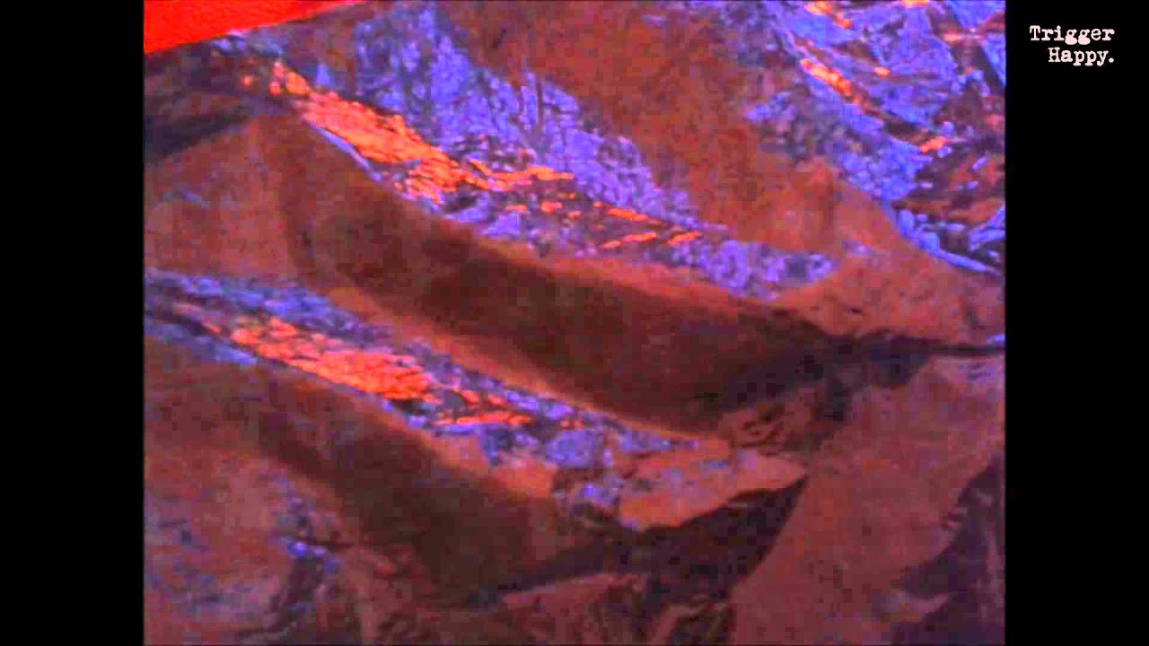 [ASMR] Intense Crinkly Plastic (3D Sound)