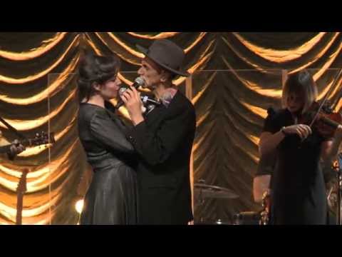 Dexys - Incapable Of Love {Live}