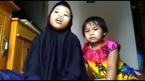 LUCU ABIS!! EKSPRESI KAKAK ADIK TERKEJUT SAAT PETIR MENYAMBAR