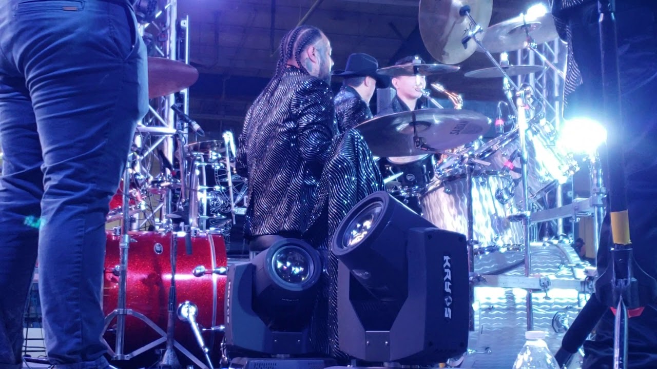 BATERISTA ALACRANES DE ALACRANES MUSICAL, EN ACCION