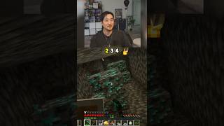 THE BIGGEST DIAMOND VEIN MINECRAFT