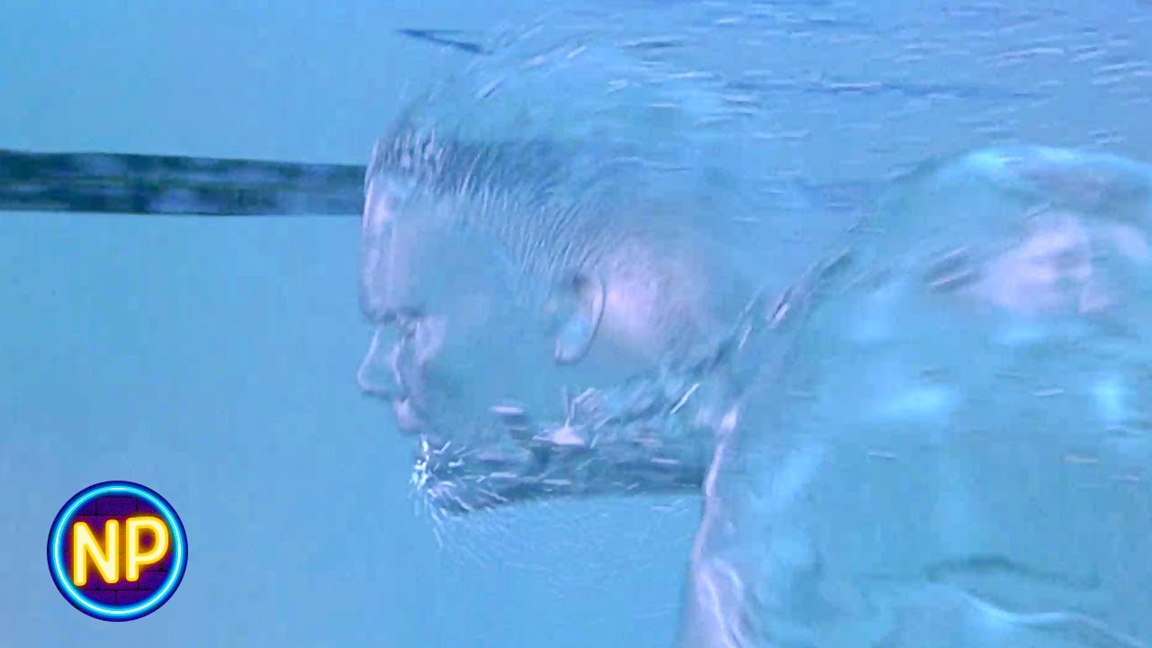 ⁣Invisible In the Pool | Hollow Man