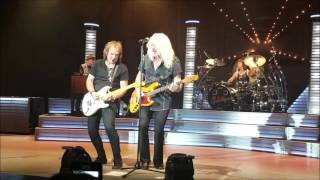 REO Speedwagon - Back on the Road Again (The Orleans Showroom in Las Vegas, NV. 11/20/2016)