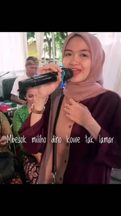 Viral cewek cantik nyanyi lagu sampek tuwek ~STORY WA