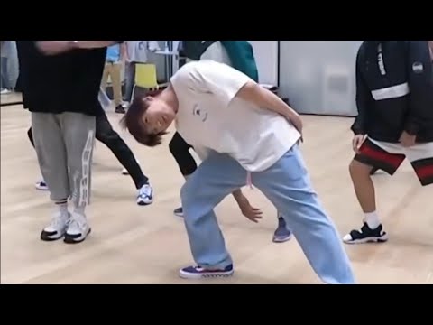 [슈퍼주니어] 산만주니어의 동글세모 안무 연습