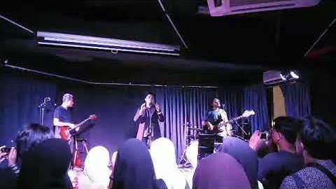 Tanpamu - Nastia (LIVE)
