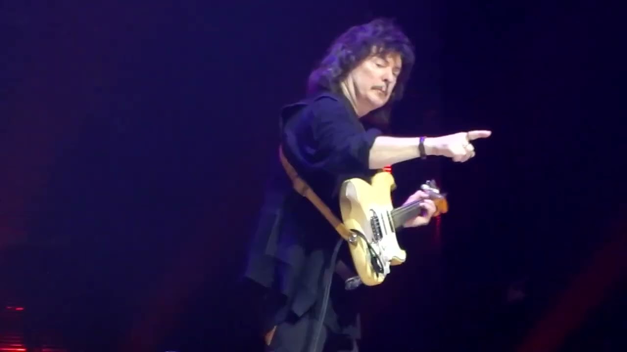 Ritchie Blackmore's Rainbow - Perfect Strangers - Saint