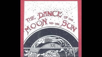 Natural Snow Buildings - Tunneling Into the Structure Until It Falls