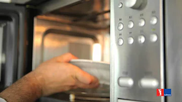 ¿Se puede recalentar el filete en el microondas?