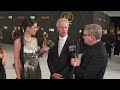 Greg Germann en la Alfombra de los EMMYs® 2023