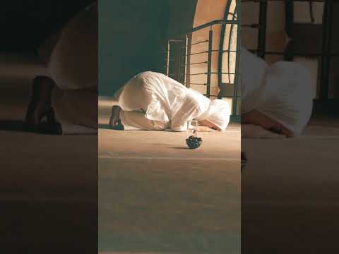 والله إن أسعد الرجال في هذه الدنيا