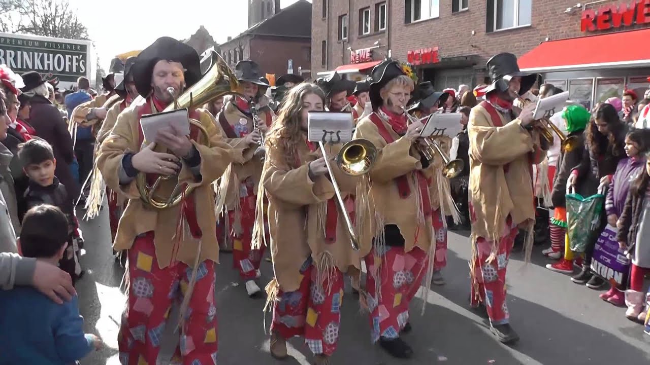 Karneval:  Stommeler Zug 2014. Kamelle Kamelle .....