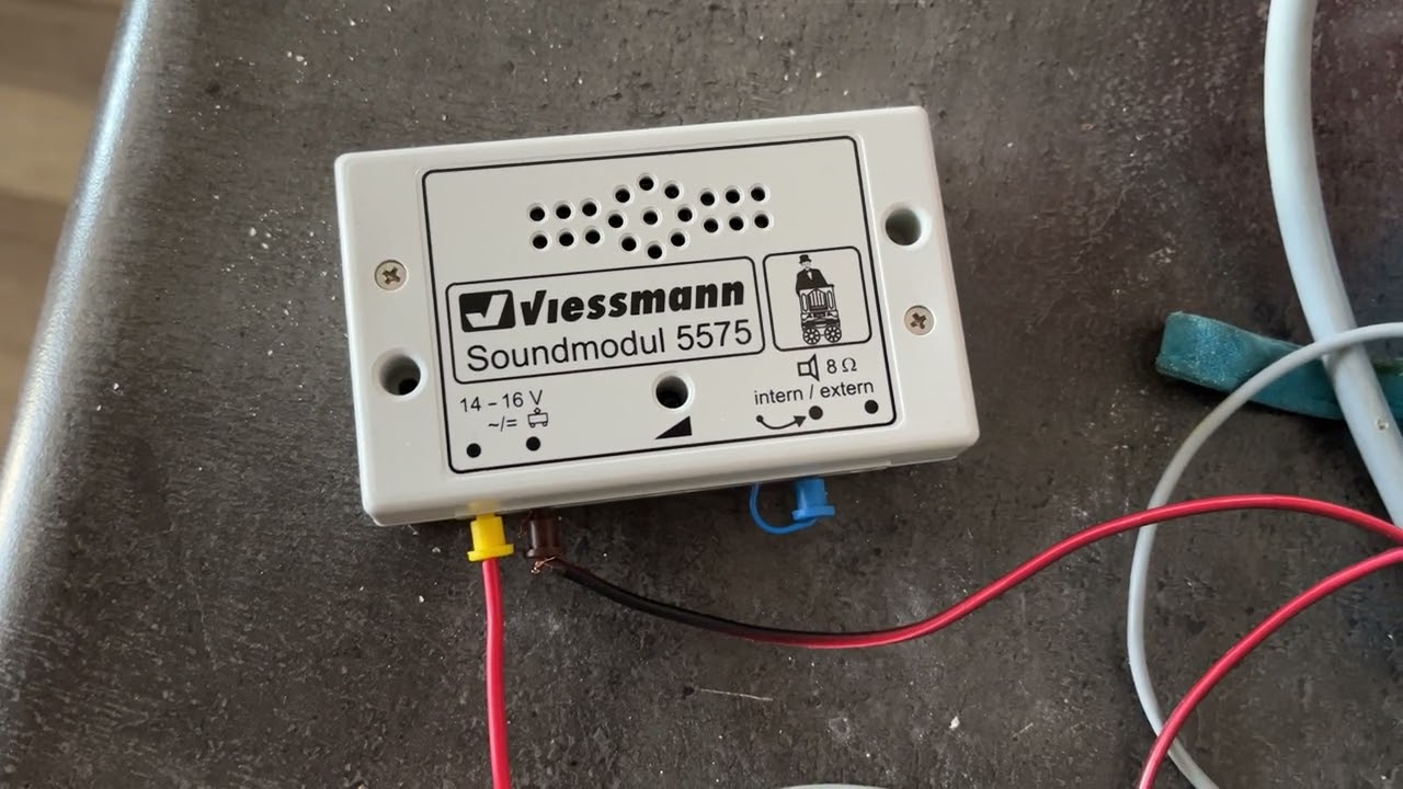 Viessmann 5575 draaiorgel - YouTube