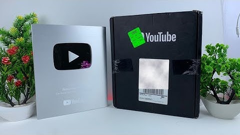 Silver Play Button Unboxing - 100k Subscriber Special ! Thanks you!