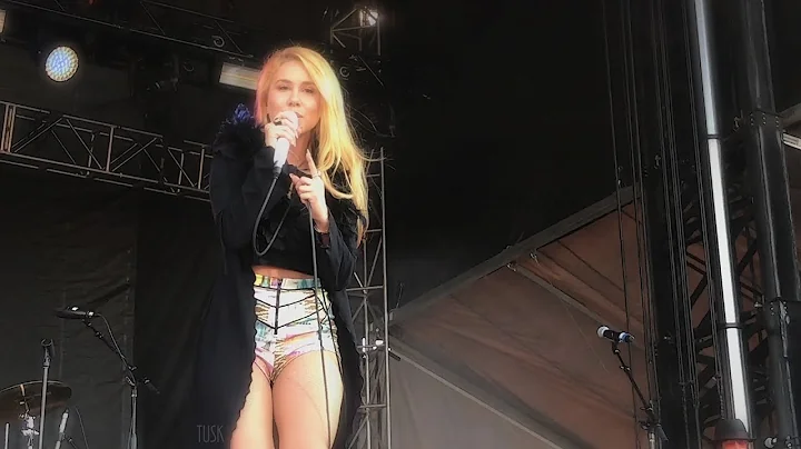 Haley Reinhart "White Rabbit" Naperville RibFest 2...