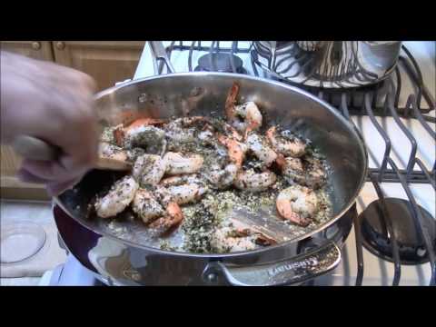 Italian Food How To Make Garlicky Prawns And Pasta With Mushrooms In A Fast Down And Dirty Alfredo