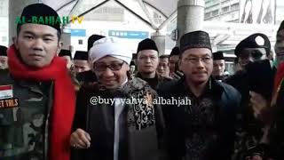 ANTUSIASME UMAT ISLAM DI TAIWAN MENYAMBUT BUYA YAHYA
