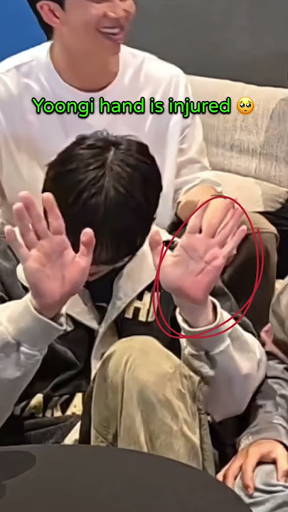 Yoongi injured hand  #bts