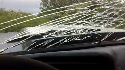 6 18"s vs. Broken windshield - Big Flex!!