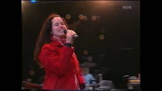 Natalie Merchant - Build A Levee (Live)