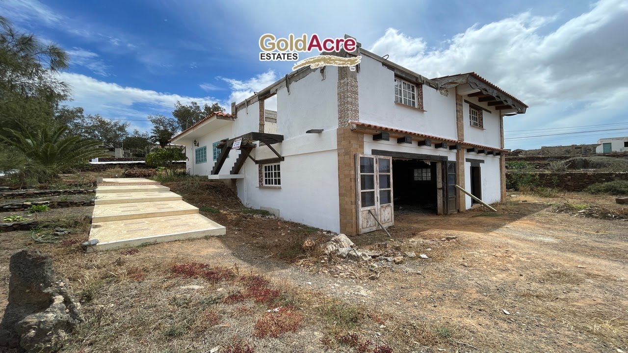 Villaverde 2 bedroom Villa in process of reformation now for sale