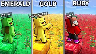 JJ vs Mikey vs Banana Kid: TREASURE VILLAGE BATTLE in Minecraft...