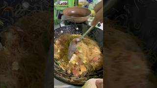 Bikin mie hun goreng,ayam goreng. Sekalian cuci pakaian. #adayinmylife #irt #fyp