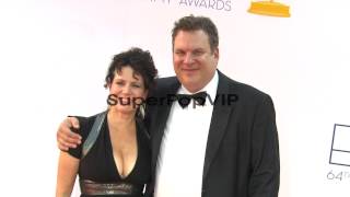 Susie Essman, Jeff Garlin at 64th Primetime Emmy Awards -...