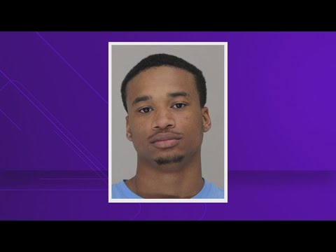 17-year-old accused in school shooting in Dallas remains in jail - YouTube