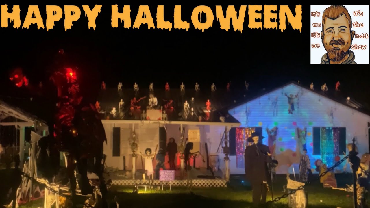Hawolin Halloween 2025: Our Decorations (Night Walkthrough) - YouTube