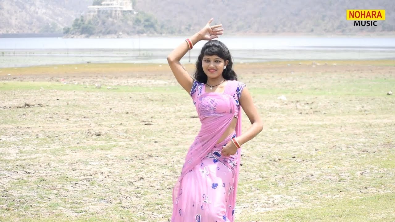 New Dance 2018 || पिकनिक पर घुमने आयी इस लड़की ने किया जमके डांस || Ajeet Katara Rasiya