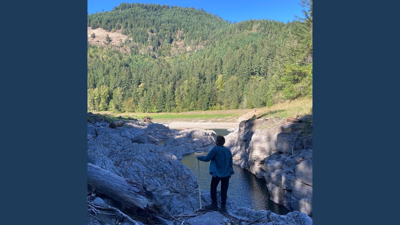 Headache auf YouTube ansehen Headache auf YouTube ansehen