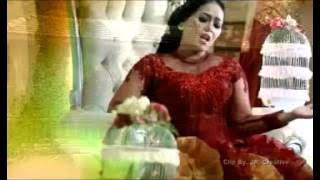 DEMEN NGUMPET NGUMPET VOC : SRI AVISTA