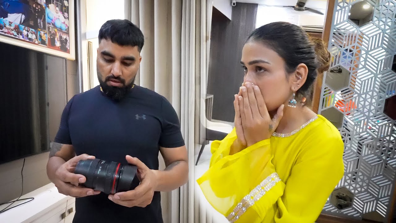 Camera ka lense toot Gaya