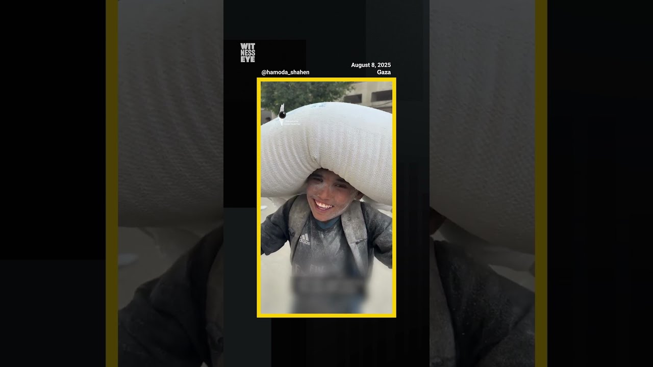  Jamal 14 Year Old Carried A 25 Kg Sack Of Flour On His Head