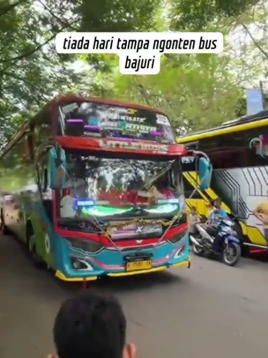 keep up the spirit of riding the Bajuri bus #automobile #enterhome @BiS @Bocill @CM7CCTV