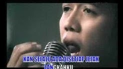 republik - sudah cukup lirik lagu  - Durasi: 3:43. 