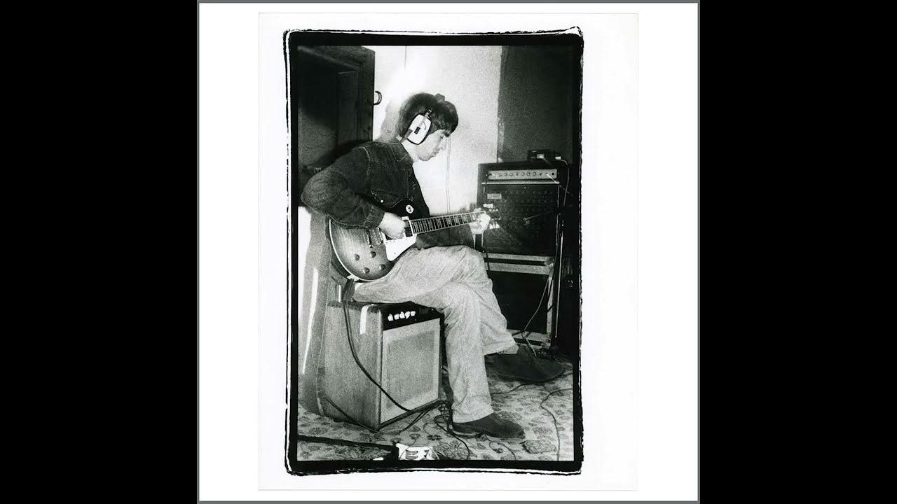Noel Gallagher's High Flying Birds - Mind Games (Best Audio) Noel Gallagher's High Flying Birds - Mind Games (Best Audio)