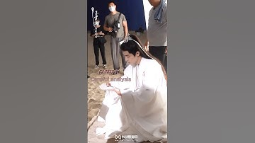 The Longest Promise Weibo updated: Shi Ying does not forget to be comedic even when rehearsing.