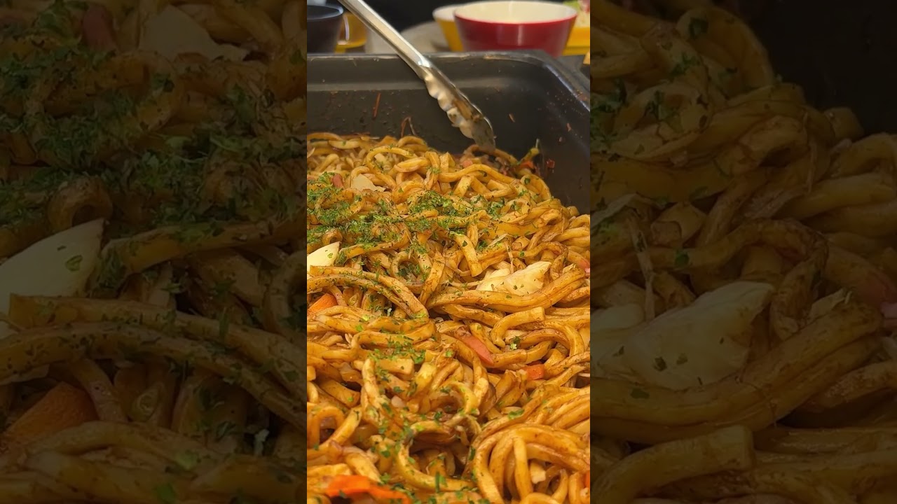 600 High School Girls Destroy their School's Friday Lunch Buffet!