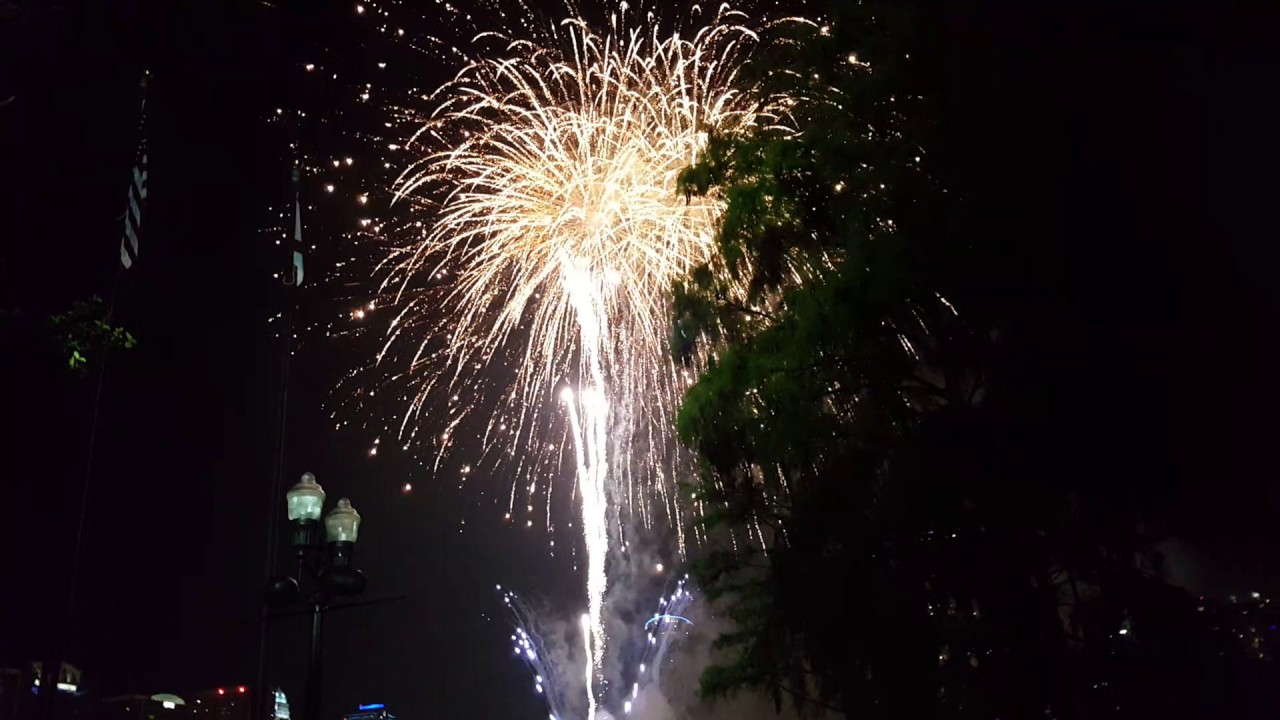 Lake Eola Fireworks Tonight Time Orlando Fl Lake Eola Fireworks Tonight Time Orlando Fl