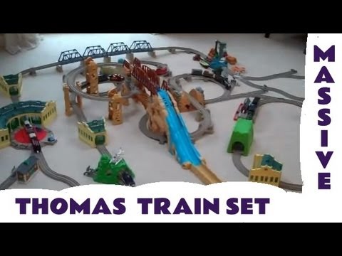 Massive Toy TRAIN SET with Thomas The Tank Engine Trackmaster James 