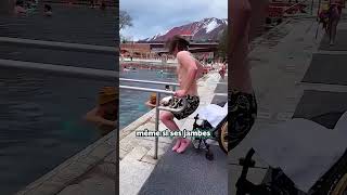 Il Veut Nager En Fauteuil Roulant