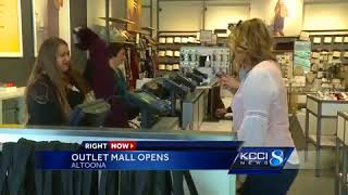 Thousands get first look at $100M outlet mall