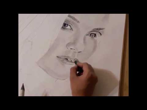 Смотреть клип Speed drawing of charcoal portrait (music: Passenger Смотреть клип Speed drawing of charcoal portrait (music: Passenger