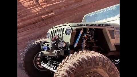 Would you drive up this?!? @grdloc hitting #thechute @trail.hero 240amp @jsalternators