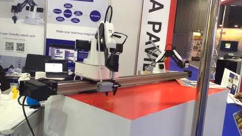 Dobot Magician with linear rail